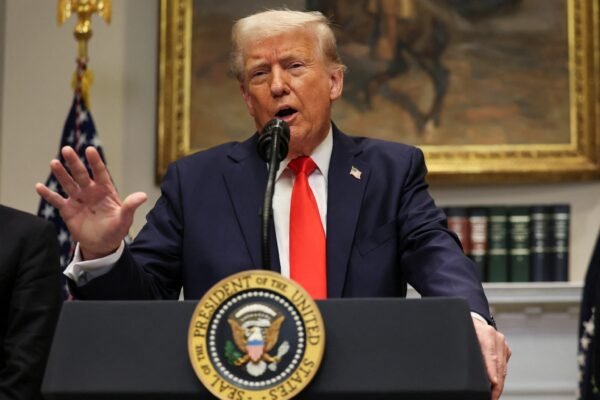 Trump addresses the administration that “pause” military aid to Ukraine Trump addresses the administration that "pause" military aid to Ukraine